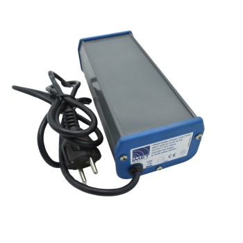Cargador original Imet CB6000