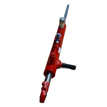 Hydraulic cylinder designed to keep level.